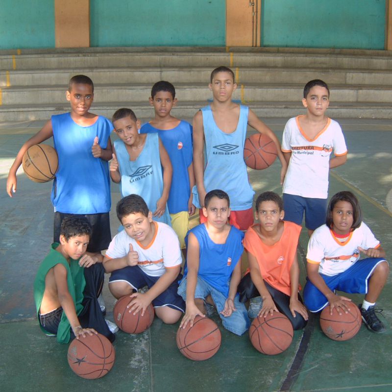 Academia de Basquete bolar 2004